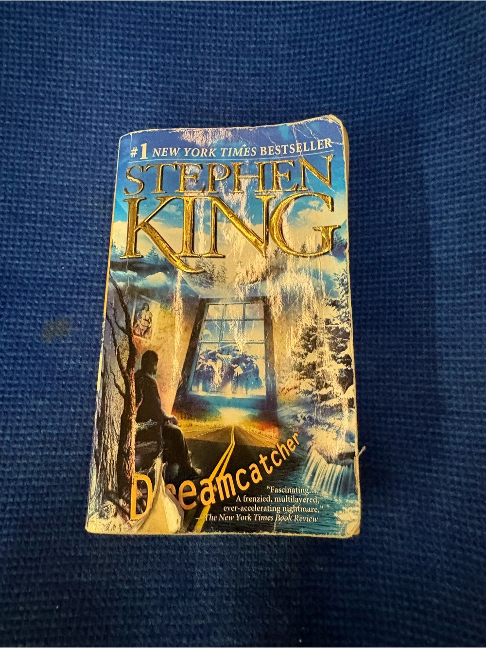 Stephen King Dreamcatcher Paperback Book - Blue/Gold Cover